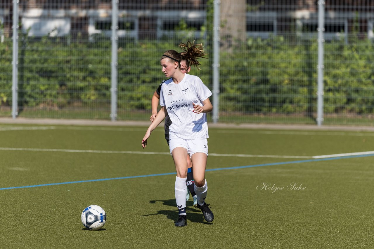 Bild 310 - wBJ Alstertal-Langenhorn - SV Henstedt-Ulzburg : Ergebnis: 4:1